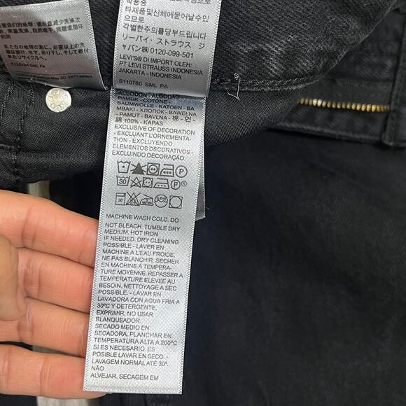 Levi's Womens Silvertab '94 Baggy Jeans Size 26 Black Distressed Straight Leg - Picture 11 of 14